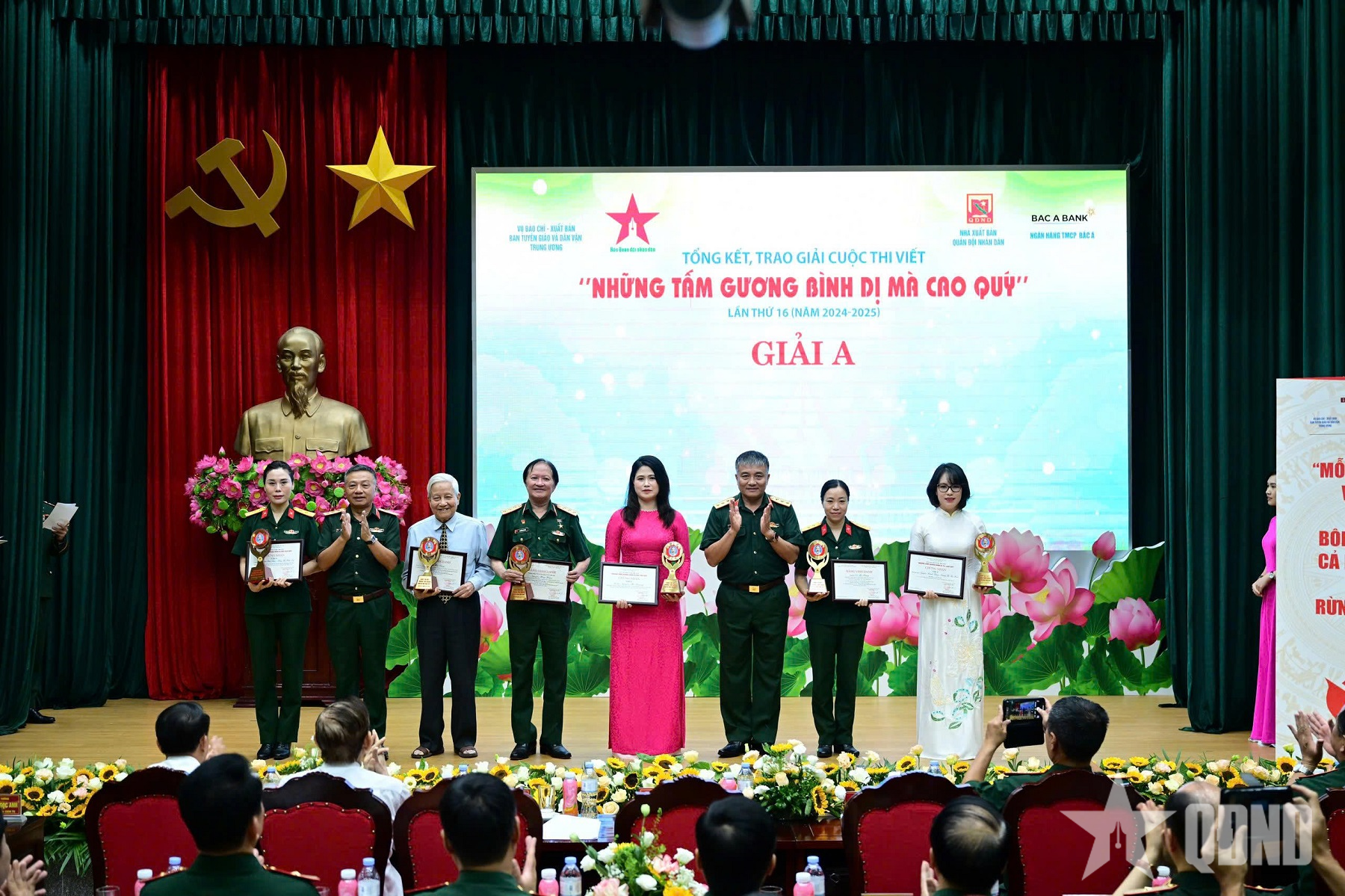 Sáng mai (29-10) trao giải cuộc thi viết “Những tấm gương bình dị mà cao quý” lần thứ 17